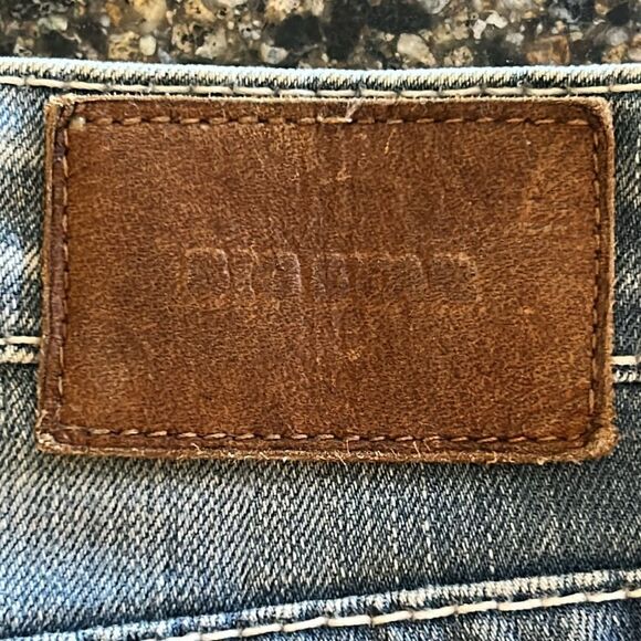 Big Star Light Wash Jean Capris - Picture 6 of 9